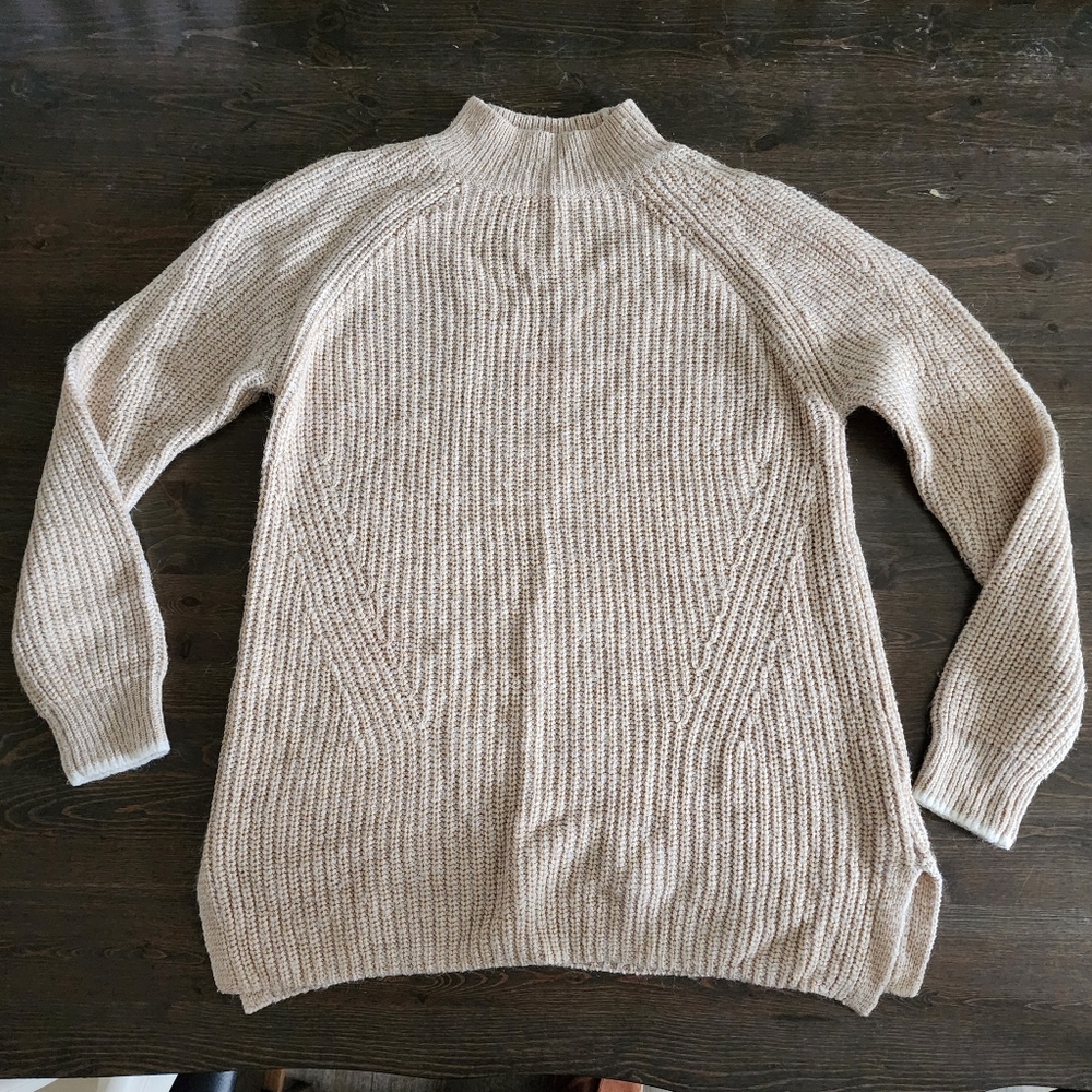 💐2/$25 Calvin Klein Cozy Cream Tan Knit Sweater, Size Small
